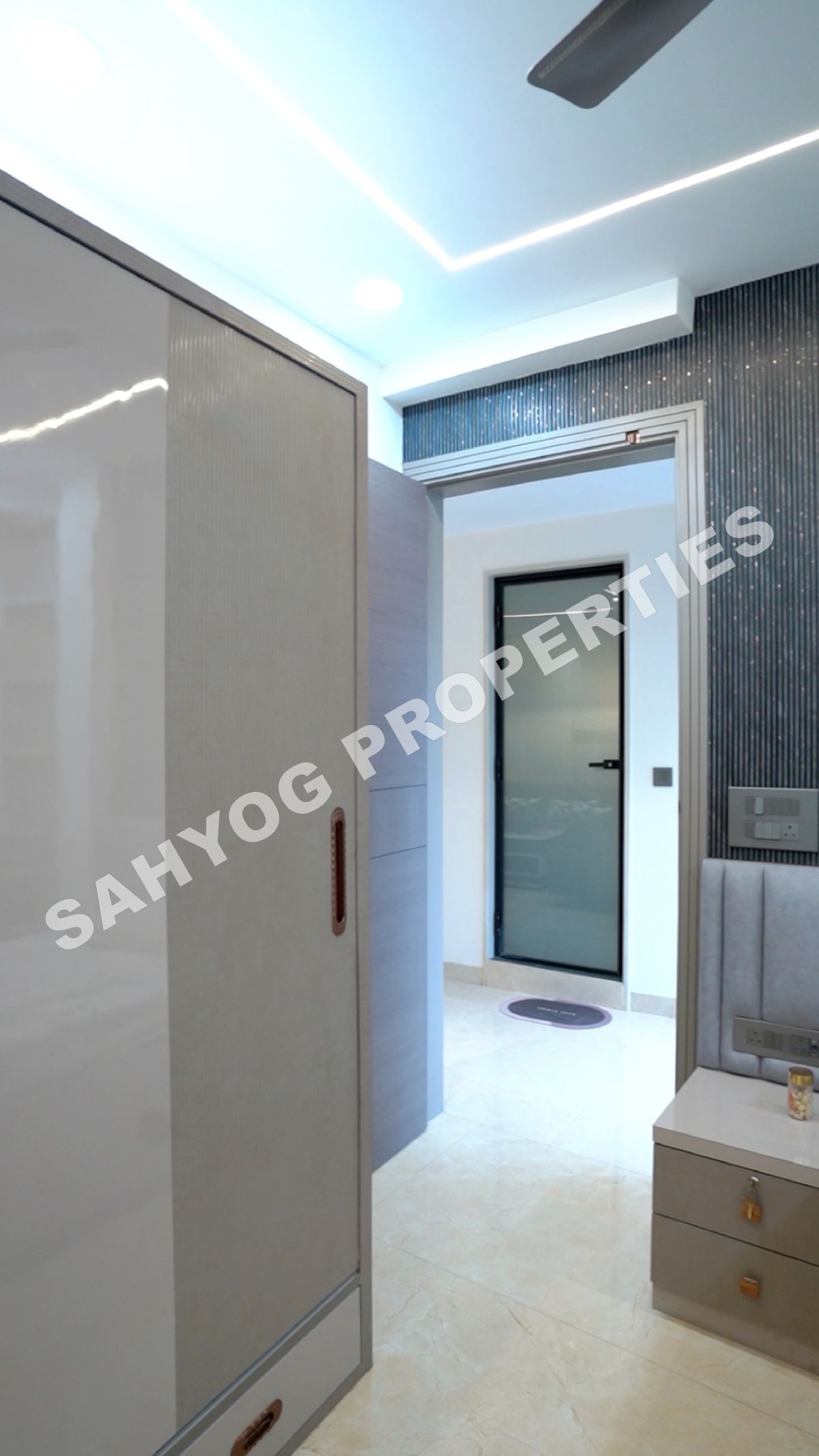 RESIDENTIAL PROJECT IN PITAMPURA thumbnail
